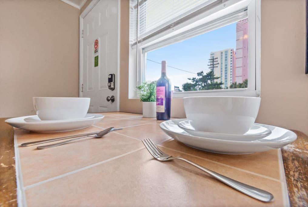 Appartement 1Br With Pool Parking Pets Next To Beach 6 à Myrtle Beach Extérieur photo